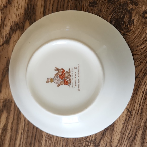 Vintage Bunnykins Cup and Bowl Set by Royal Dalton - Picture 5 of 9